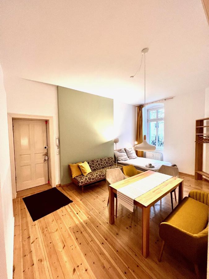 Gemuetliche 2-Zimmer-Wohnung Zentral Friedrichshain Berlín Exterior foto