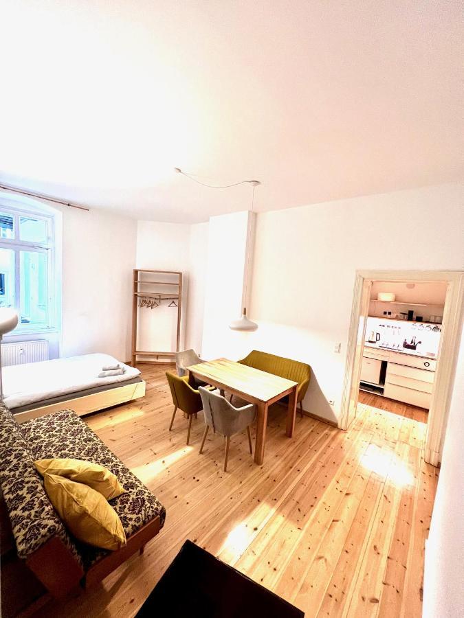 Gemuetliche 2-Zimmer-Wohnung Zentral Friedrichshain Berlín Exterior foto